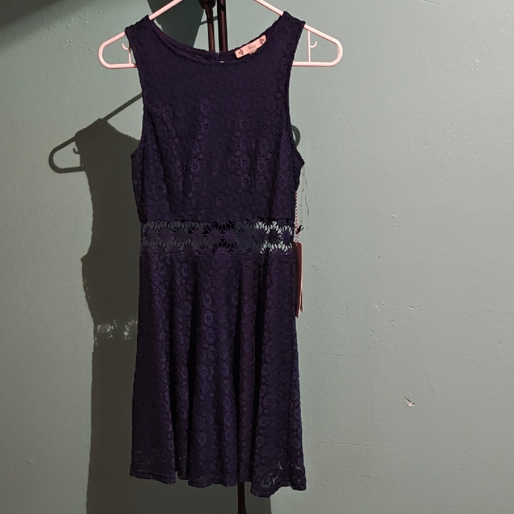 iris Navy Blue Lace Dress With See Through Belt NWT